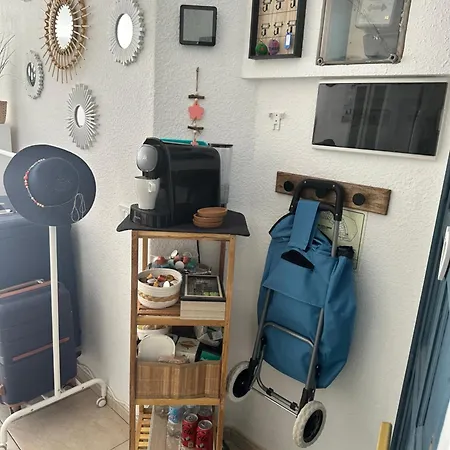 2 Personnes Tenerife Sud San Eugenio アパート *