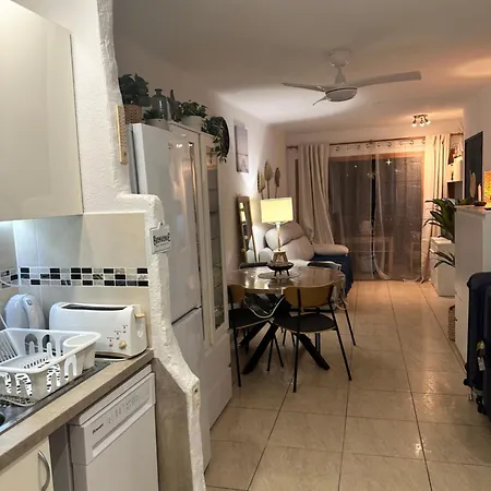 2 Personnes Tenerife Sud San Eugenio * アデヘ